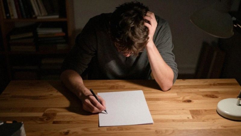Dlaczego overthinking utrudnia podejmowanie decyzji?