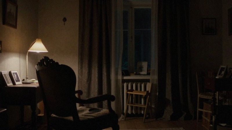 Jak rozpoznać szantaż emocjonalny matki?
