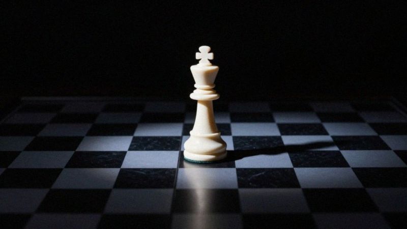 Dlaczego narcyz stosuje ciszę po rozstaniu?