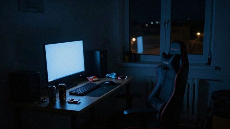 Jak nałogi komputerowe wpływają na zdrowie psychiczne?
