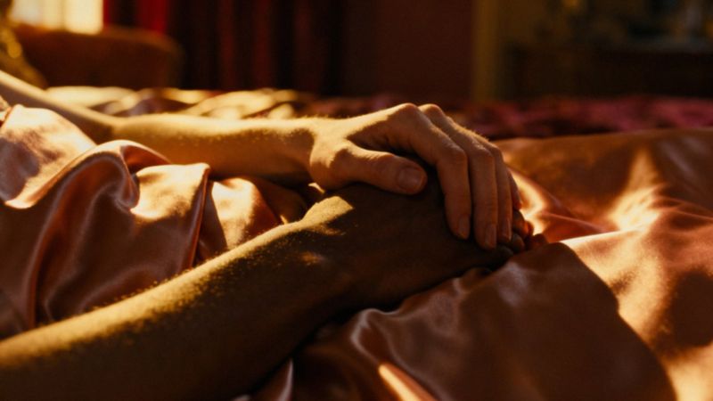 Co to jest perwersja seksualna? Odkryj różnice i granice w intymności