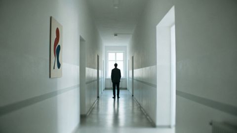 Objawy schizofrenii — jak je rozpoznać i zrozumieć?